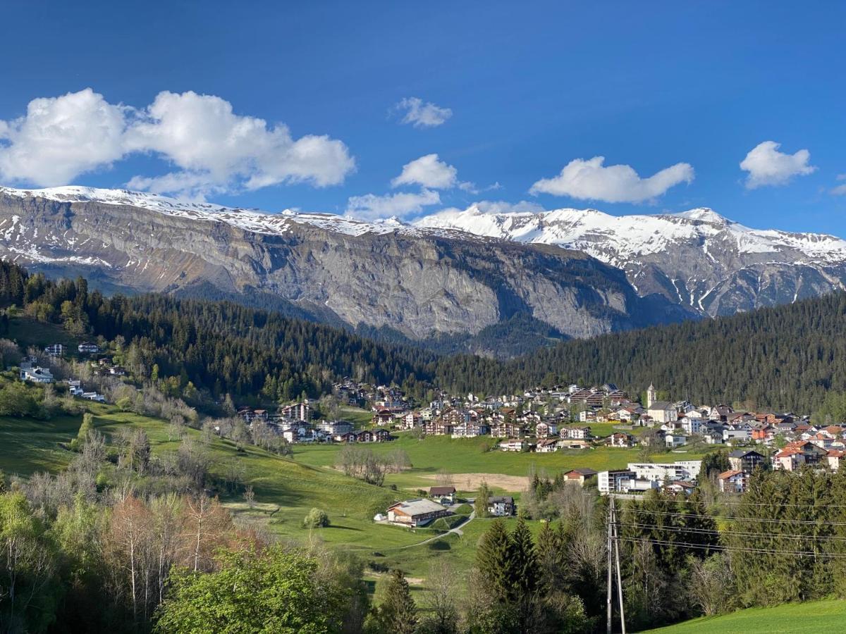 Moderne Ferienwohnung In Laax - Modern Apartment In Лаакс Екстериор снимка